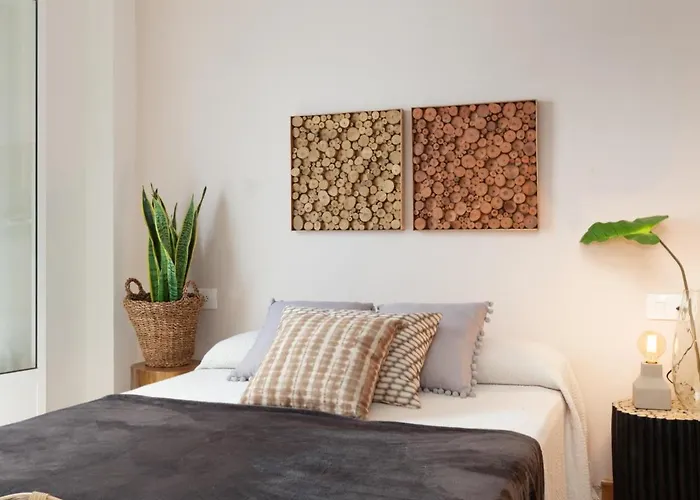 Lets Holidays Attractive In Costa Brava