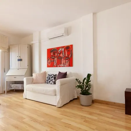 Lets Holidays Attractive In Costa Brava Apartment